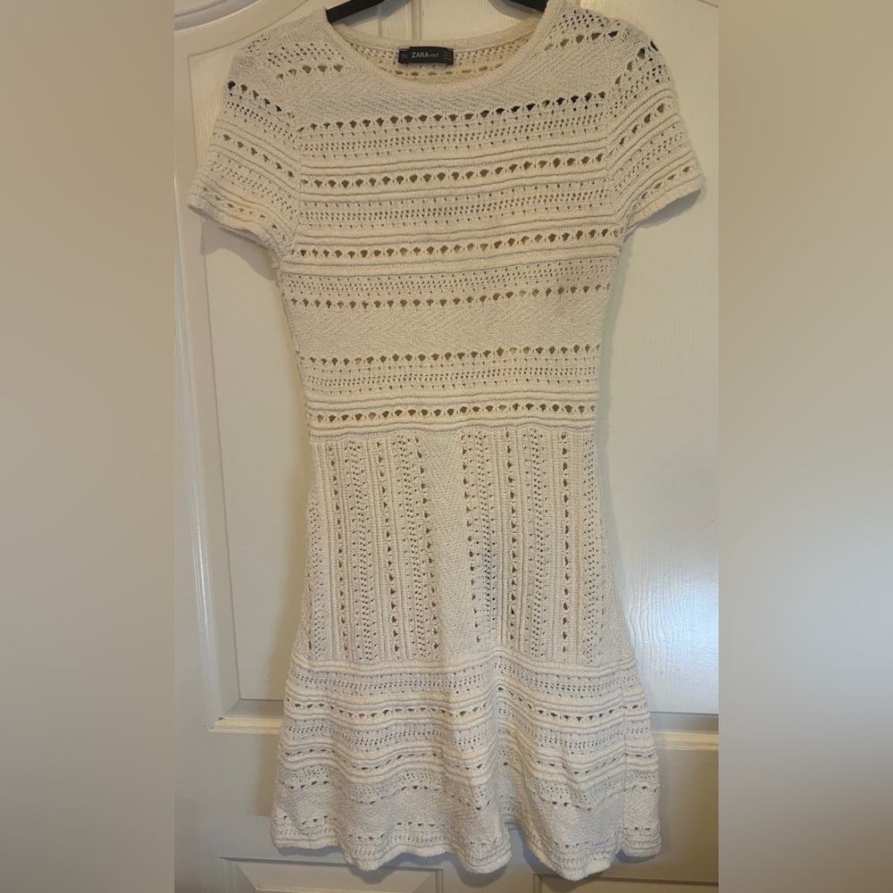 ZARA Knit Crochet Style Lined Mini Dress Beige Women’s Size Small